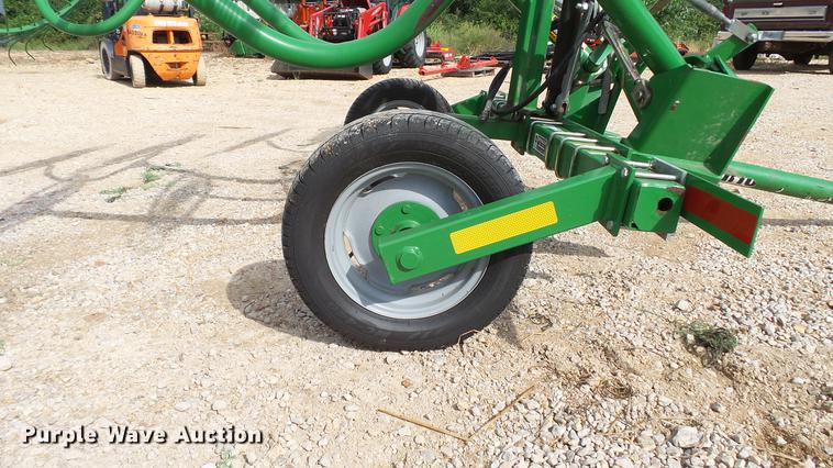 image for item DM9885 Frontier WR0008 wheel hay rake