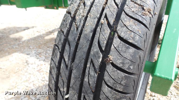 image for item DM9885 Frontier WR0008 wheel hay rake