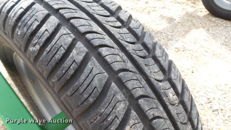 image for item DM9885 Frontier WR0008 wheel hay rake