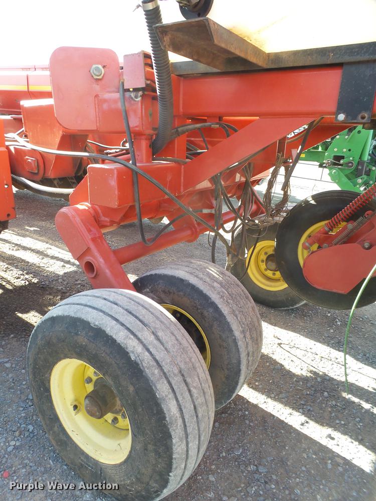 image for item EI9649 Sunflower 9433 grain drill