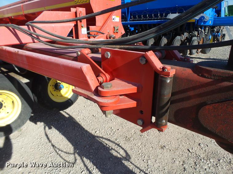 image for item EI9649 Sunflower 9433 grain drill