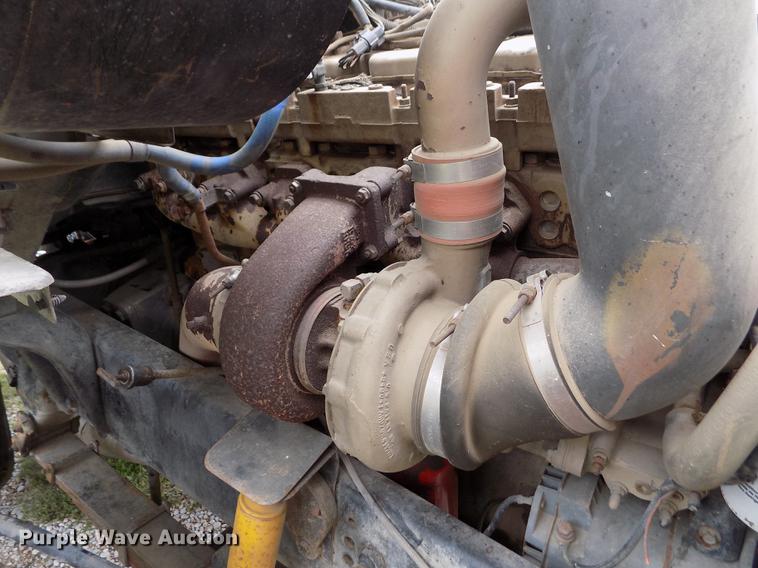 image for item ER9108 1989 Ford L9000 semi truck