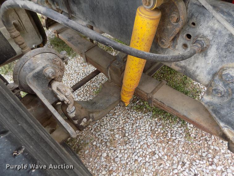 image for item ER9108 1989 Ford L9000 semi truck