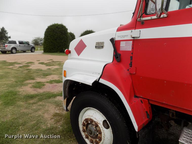 image for item ER9108 1989 Ford L9000 semi truck