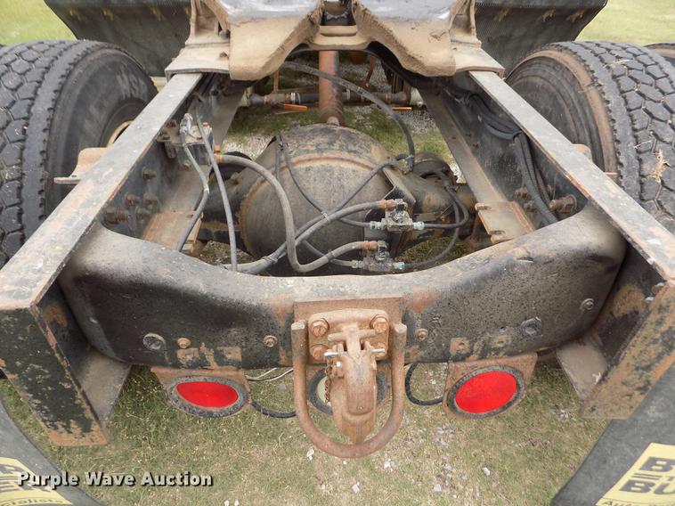 image for item ER9108 1989 Ford L9000 semi truck