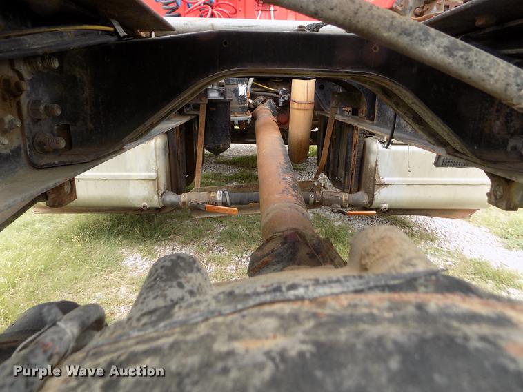 image for item ER9108 1989 Ford L9000 semi truck