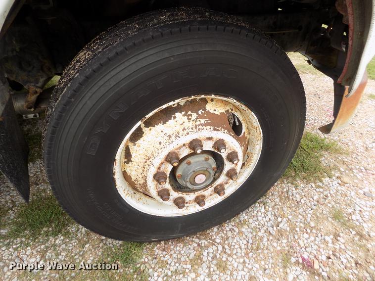 image for item ER9108 1989 Ford L9000 semi truck