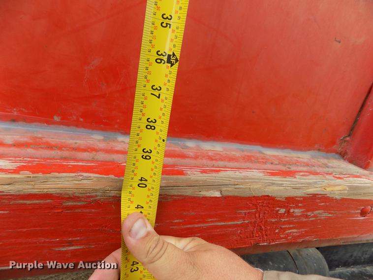 image for item ER9109 1968 International Loadstar 1700 grain truck