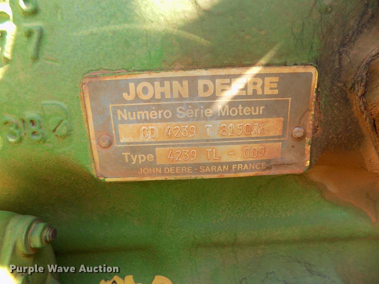 image for item FG9000 1989 John Deere 2755 tractor