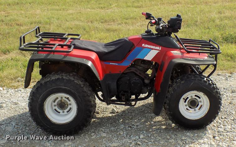 image for item FG9001 1988 Kawasaki Bayou ATV