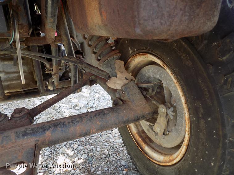 image for item FG9001 1988 Kawasaki Bayou ATV