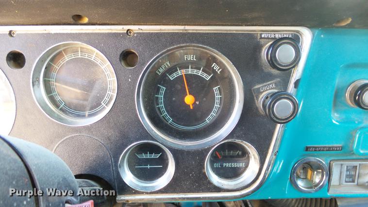 image for item FO9049 1972 Chevrolet C50 grain truck