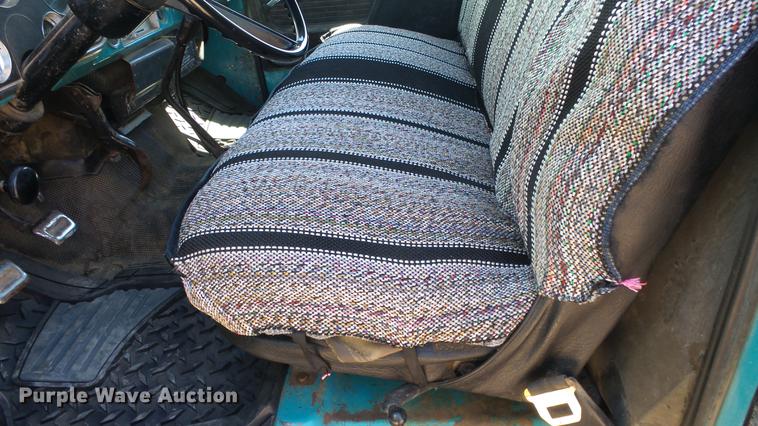 image for item FO9049 1972 Chevrolet C50 grain truck