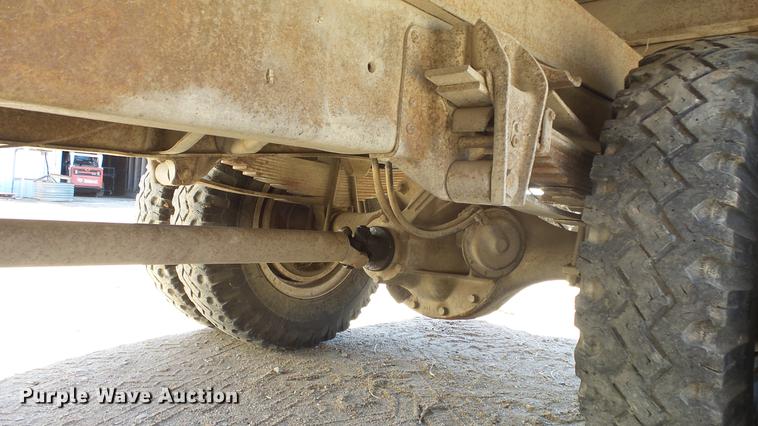 image for item FO9049 1972 Chevrolet C50 grain truck