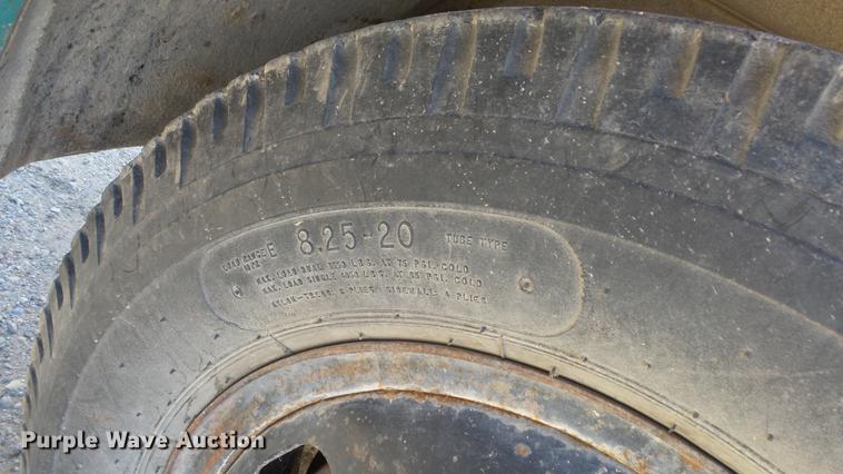 image for item FO9049 1972 Chevrolet C50 grain truck