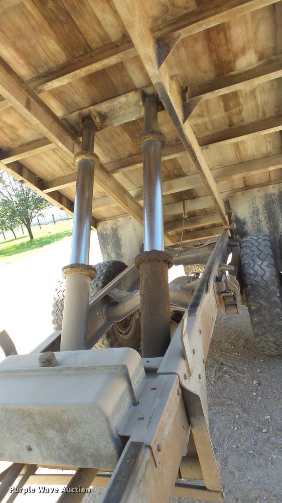 image for item FO9049 1972 Chevrolet C50 grain truck