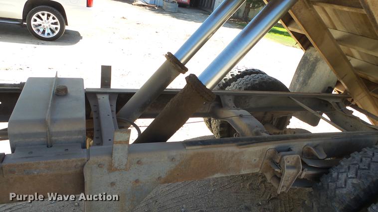 image for item FO9049 1972 Chevrolet C50 grain truck