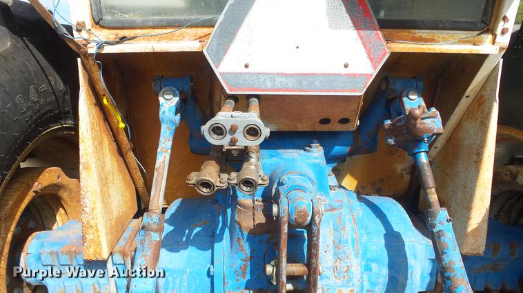image for item FO9177 Ford 5000 tractor
