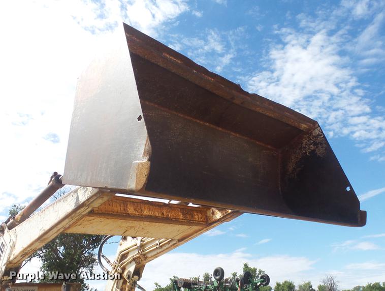 image for item FO9177 Ford 5000 tractor