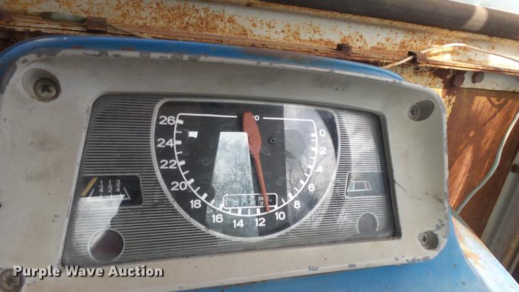 image for item FO9177 Ford 5000 tractor