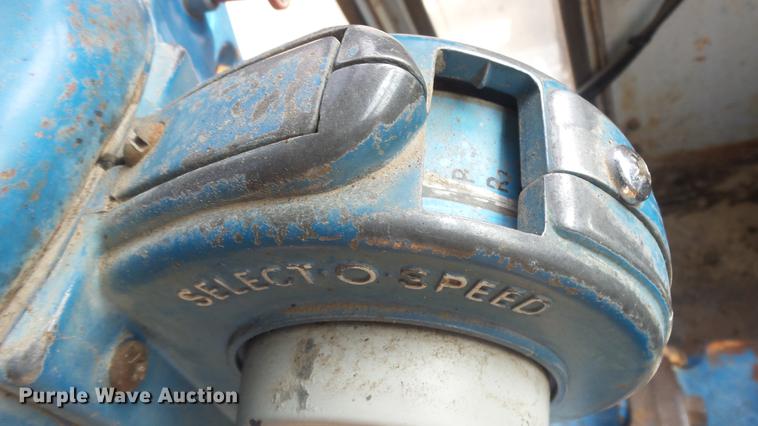 image for item FO9177 Ford 5000 tractor