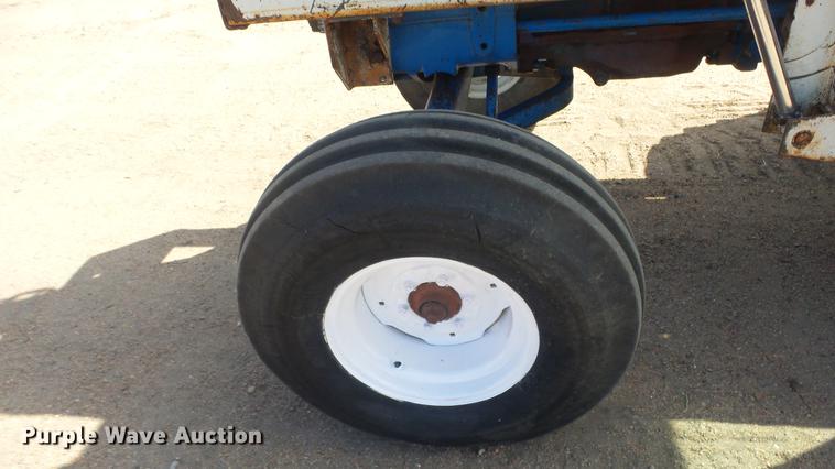 image for item FO9177 Ford 5000 tractor