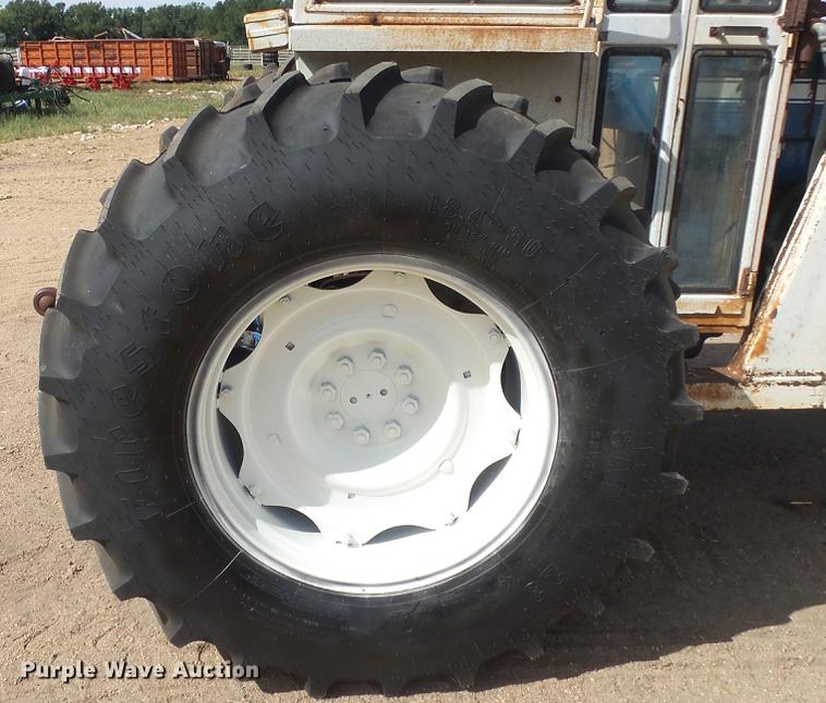 image for item FO9177 Ford 5000 tractor