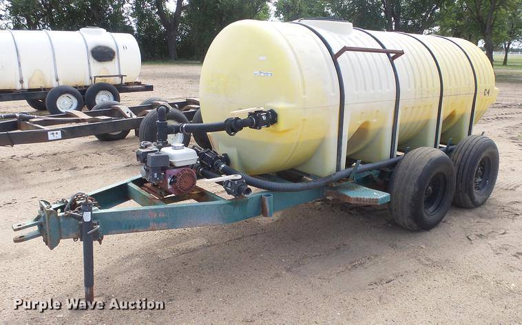 image for item FO9185 Tank trailer
