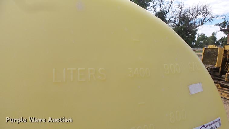 image for item FO9185 Tank trailer