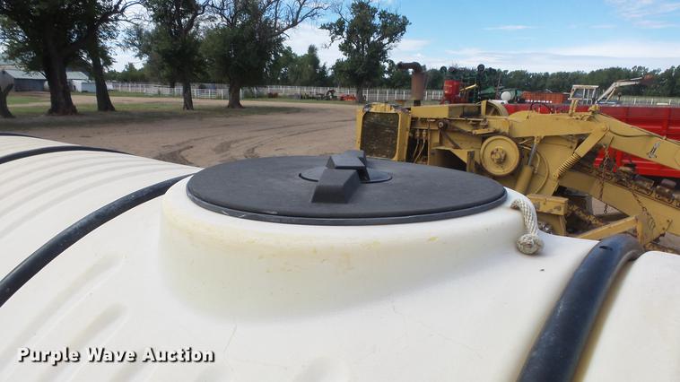 image for item FO9185 Tank trailer