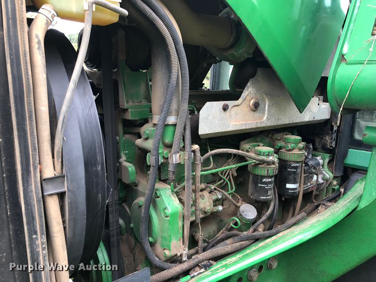 image for item G1307 2005 John Deere 7320 MFWD tractor