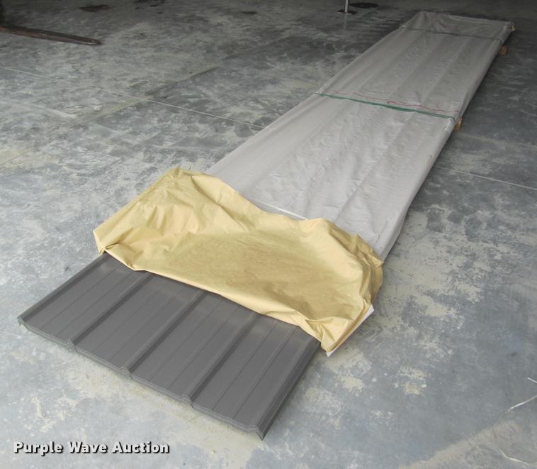 image for item G1315 (90) sheets of metal siding/roofing
