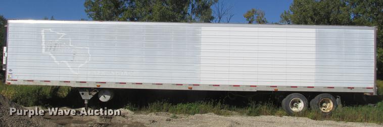 image for item DA8268 2003 Utility 3000R refrigerated van trailer