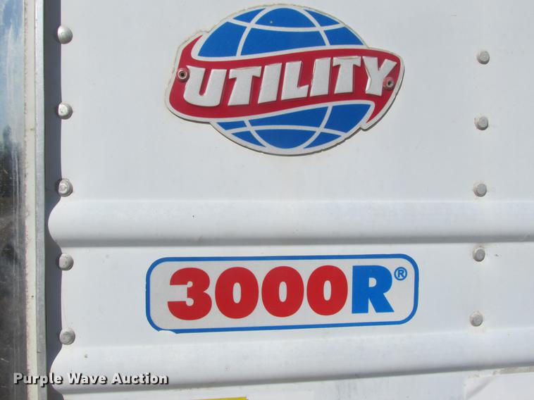 image for item DA8268 2003 Utility 3000R refrigerated van trailer