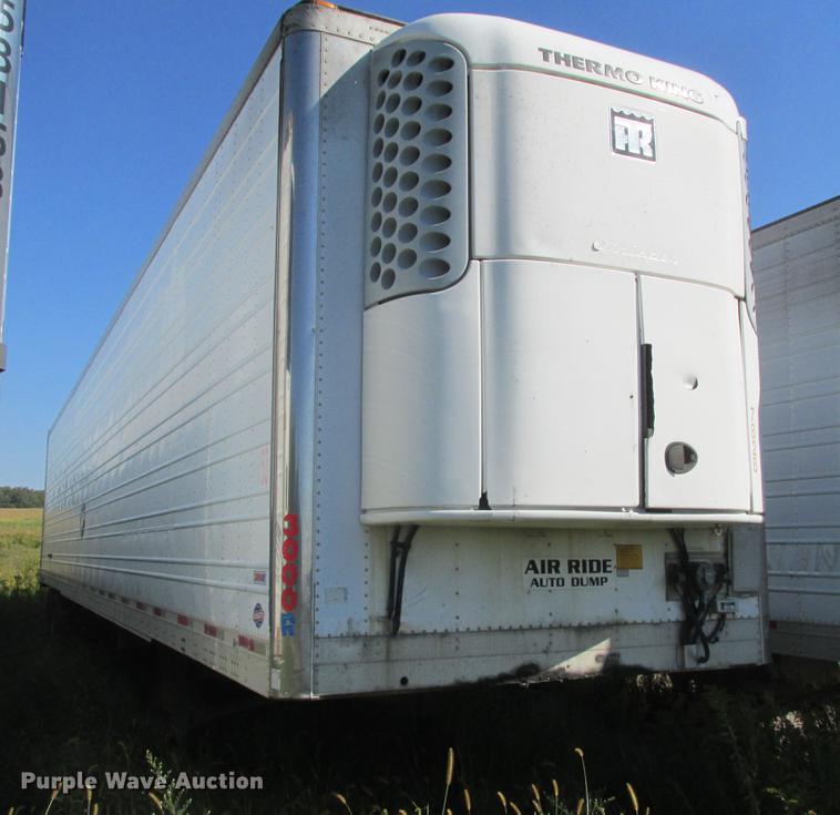 image for item DA8269 2002 Utility refrigerated van trailer