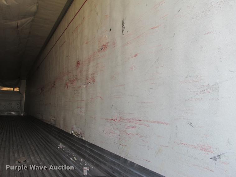 image for item DA8269 2002 Utility refrigerated van trailer