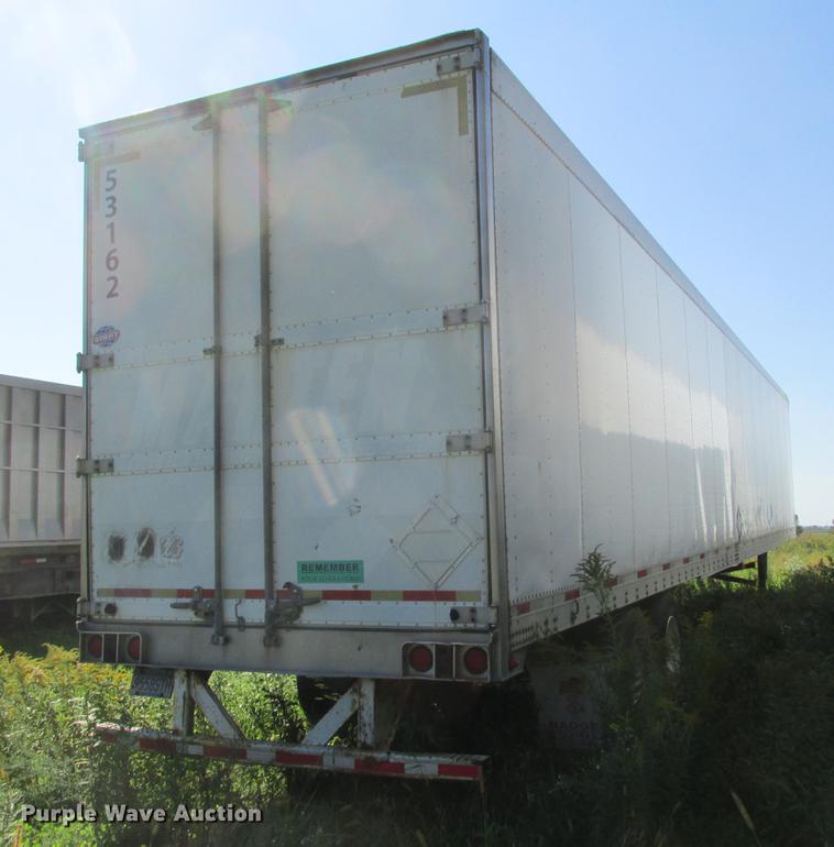 image for item DA8270 2001 Utility refrigerated van trailer