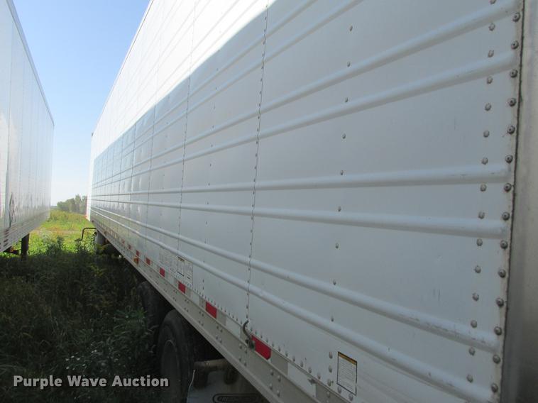 image for item DA8271 2004 Great Dane refrigerated van trailer