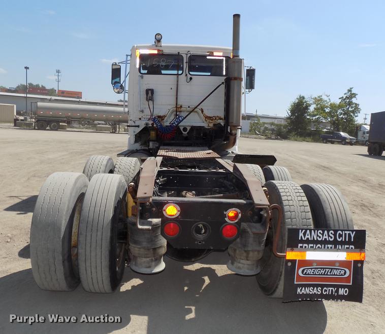 image for item DB8602 2001 Freightliner FL112 semi truck