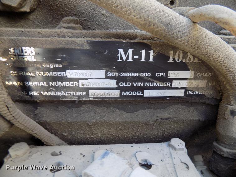 image for item DB8602 2001 Freightliner FL112 semi truck