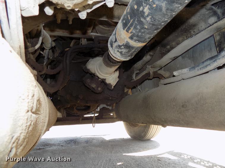 image for item DB8602 2001 Freightliner FL112 semi truck