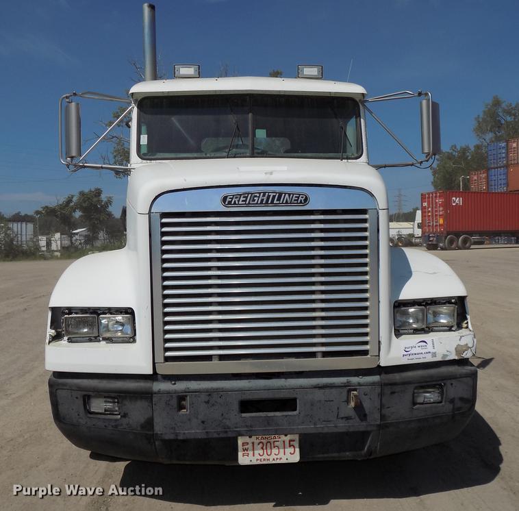 image for item DB8604 1999 Freightliner FLD112 semi truck