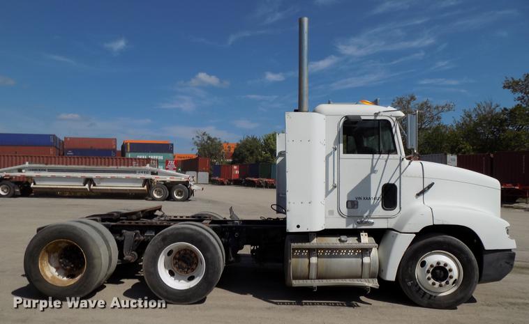 image for item DB8604 1999 Freightliner FLD112 semi truck