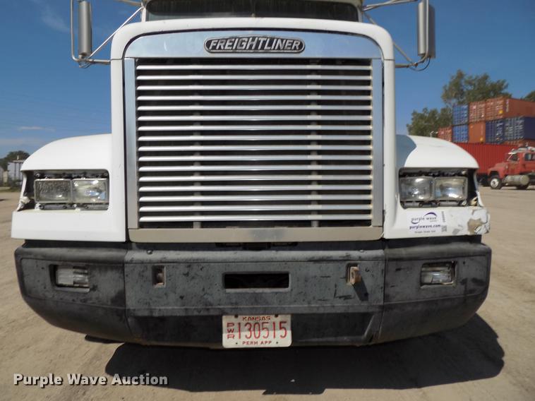 image for item DB8604 1999 Freightliner FLD112 semi truck