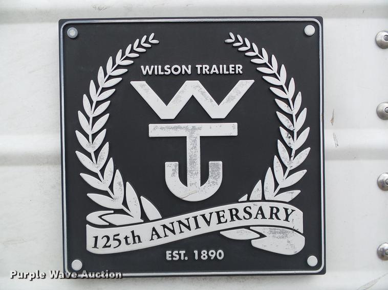 image for item DD5879 2016 Wilson DWH-550 double hopper bottom grain trailer