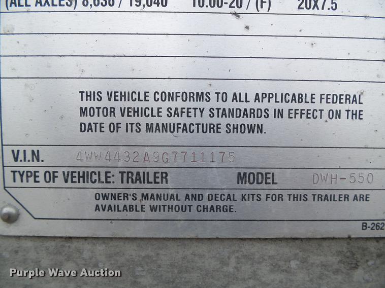 image for item DD5879 2016 Wilson DWH-550 double hopper bottom grain trailer