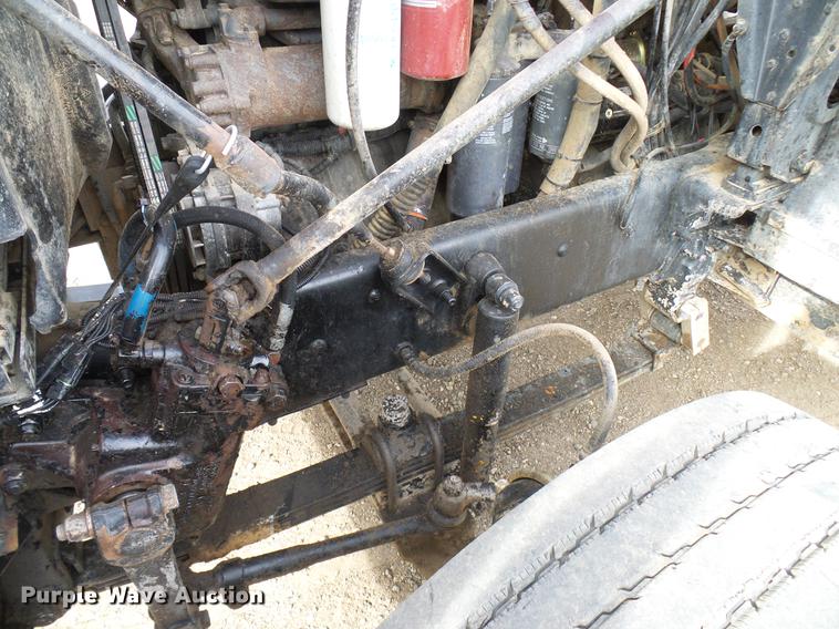 image for item DD5931 1997 Mack CH613 semi truck