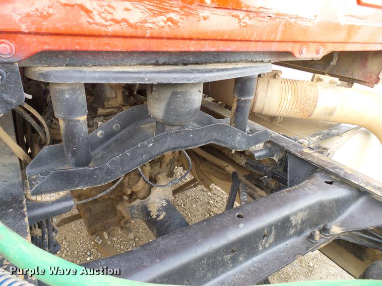 image for item DD5931 1997 Mack CH613 semi truck