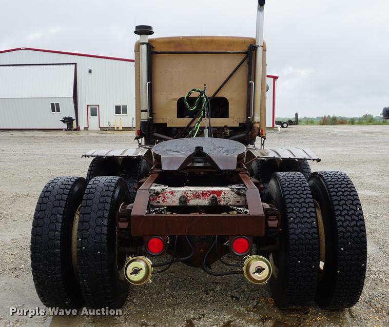 image for item DD6490 1977 Kenworth K1CCC semi truck