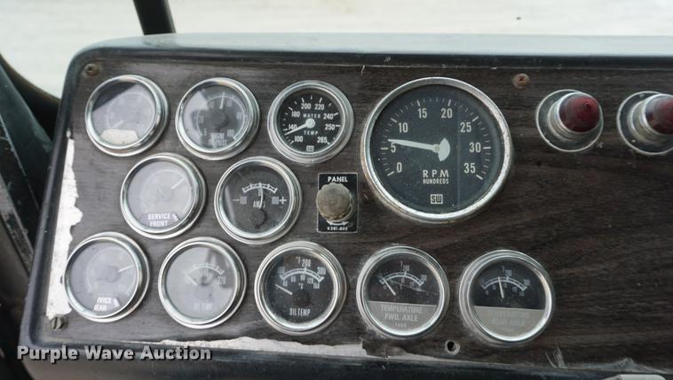 image for item DD6490 1977 Kenworth K1CCC semi truck